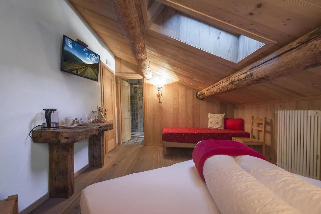 Bauernhof Agriturismo Baita De L'All Isolaccia Italien